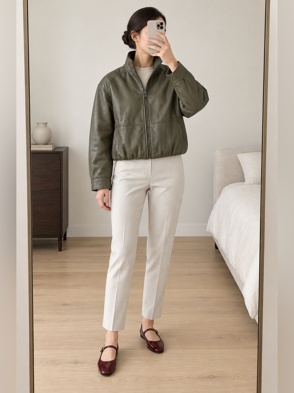 Max Studio Olive Green Faux Leather Cropped Bomber Jacket Size L